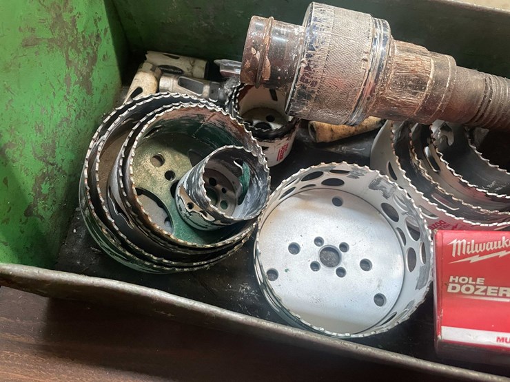 #4063-•-assorted-hole-saws-image-5
