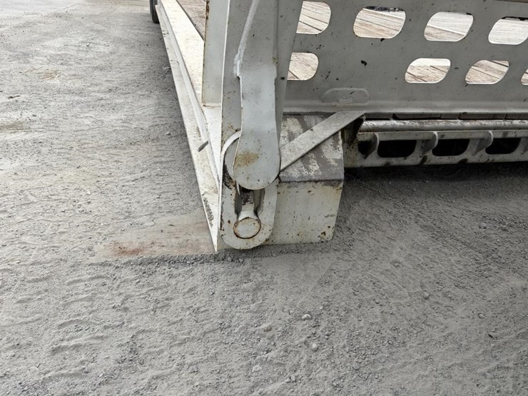 1997-murray-2347-lowboy-equipment-trailer-image-11