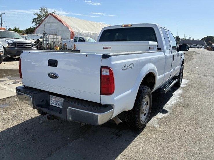 2008-ford-f250-image-3