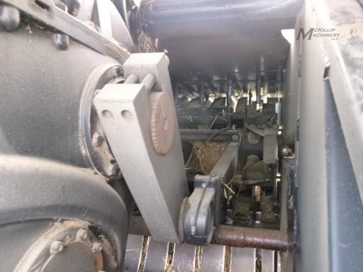 new-holland-big-baler-340-image-27