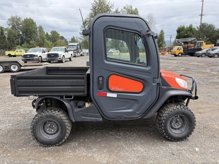 2014-kubota-rtv-x1100cwl-a-utility-cart-image-3