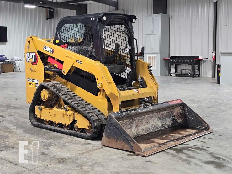 2021-caterpillar-239d3-image-2
