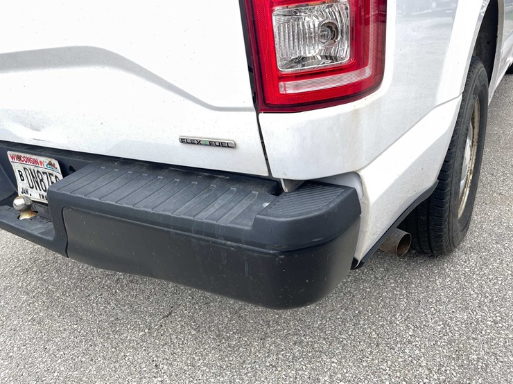 2016-ford-f150-image-25
