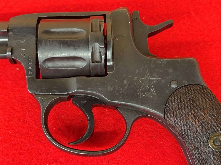 russian-m1895-7.62x38r-nagant-da-revolver-image-10