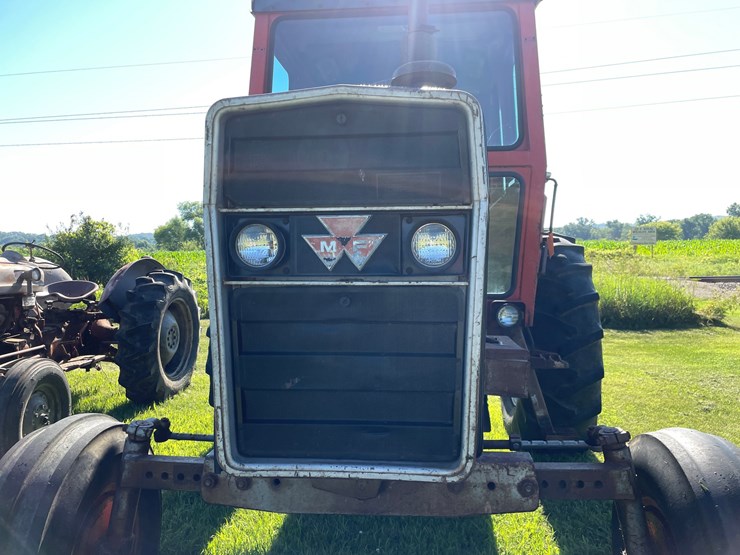 massey-ferguson-1085-image-17