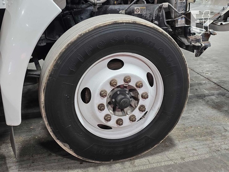 2020-kenworth-t370-image-24