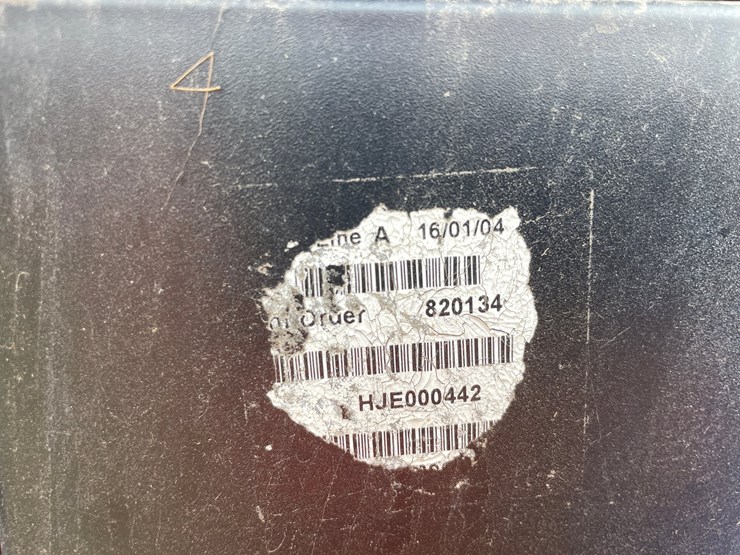 2004-new-holland-tn60a-image-11