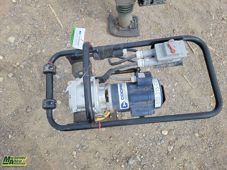 packer-brothers-110v-electric-rammer-image-8