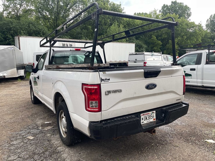 2017-ford-f150-xl-image-6