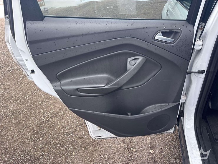 2014-ford-escape-image-14