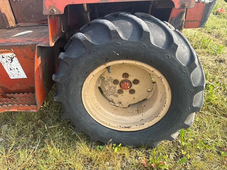 ditch-witch-3700dd-image-38