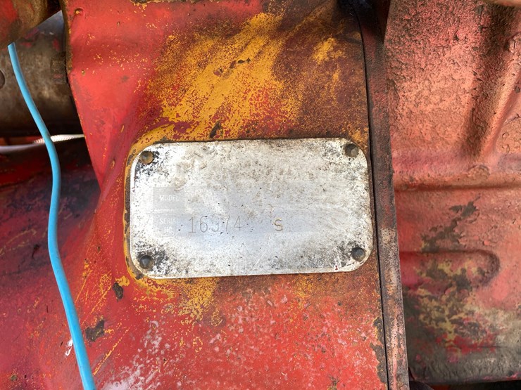 #1020-•-farmall-656-gas-tractor-(augusta,-wi)-image-33
