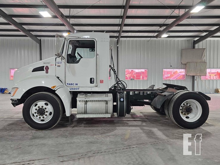 2020-kenworth-t370-image-5