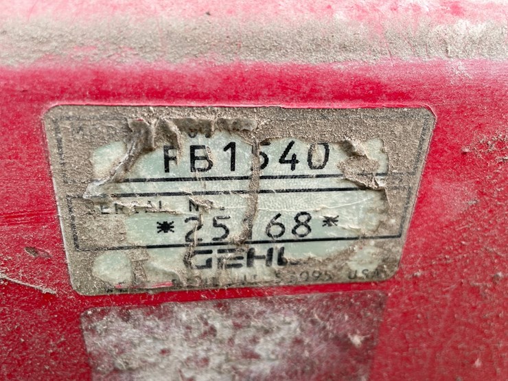 gehl-1540-image-11