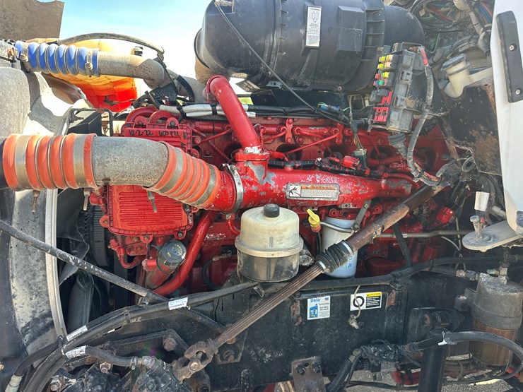 2012-kenworth-t800-image-9
