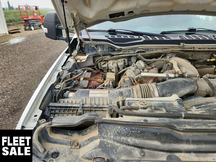 2020-ford-f550-image-25