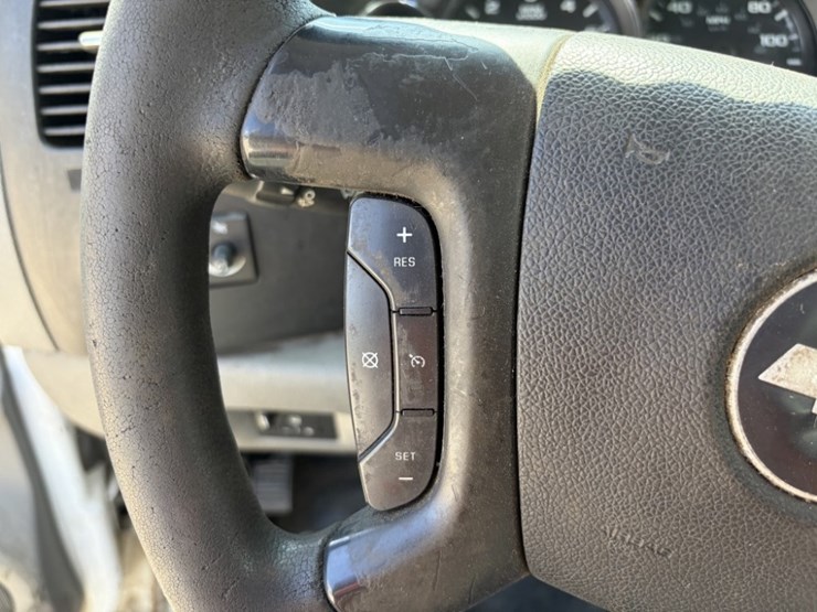 2007-chevrolet-silverado-2500-image-30