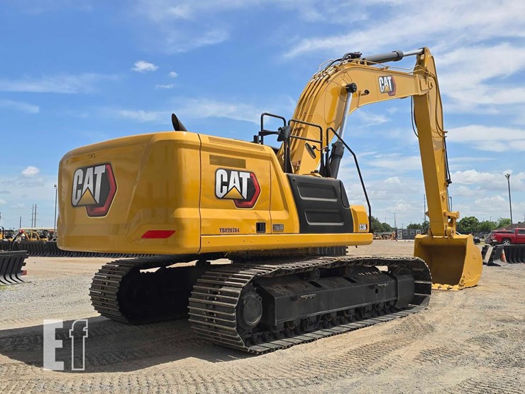 2020-caterpillar-336-image-3