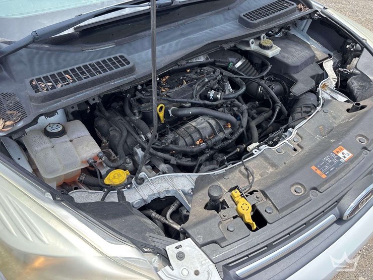 2014-ford-escape-image-8