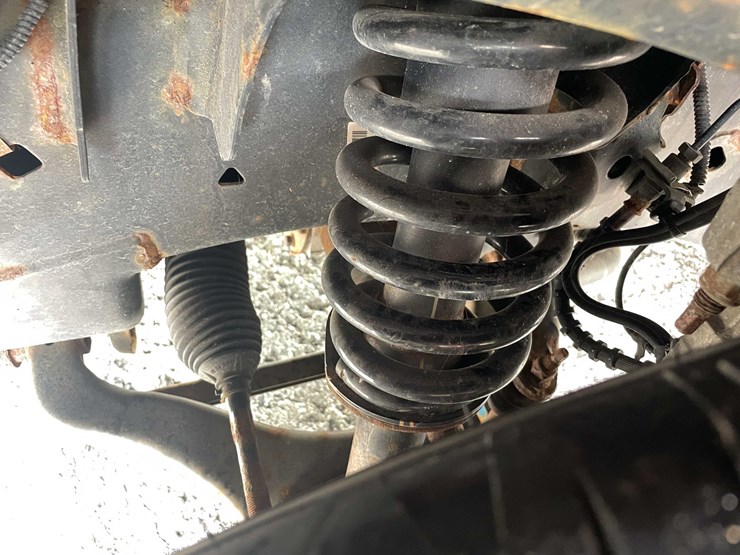 2016-ford-f150-xlt-image-67