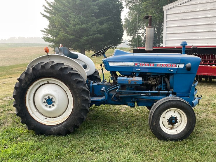 2000-ford-2000-image-4