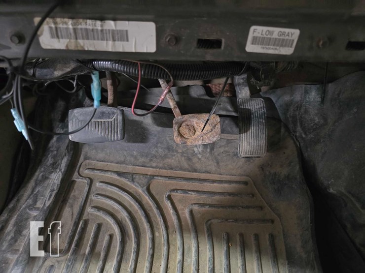 2008-ford-f550-image-11