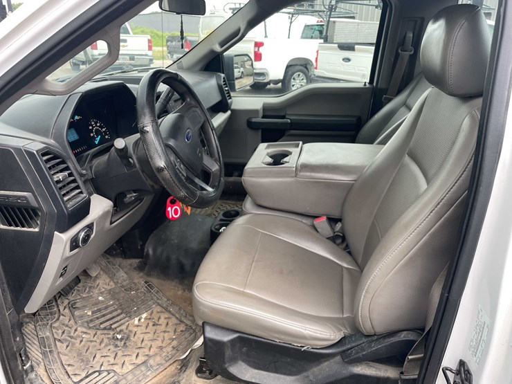 2016-ford-f150-image-44