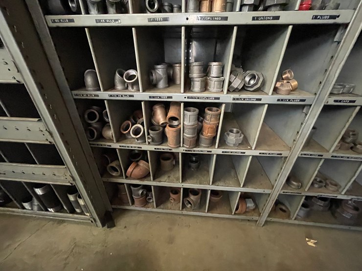 #4009-•-large-metal-organizing-rack-with-various-pipe-fittings-image-2