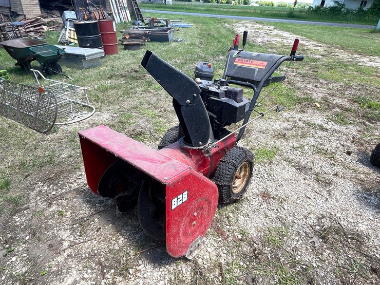 #3321-•-estate-28"-snow-blower-image-1