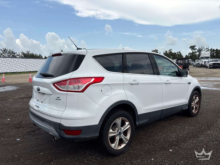 2013-ford-escape-image-3