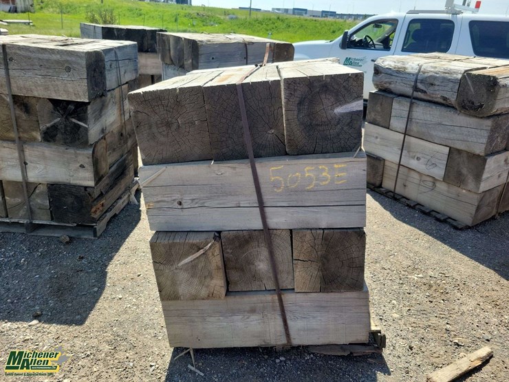 pallet-of-lumber-blocks-36"x12"x12-image-7