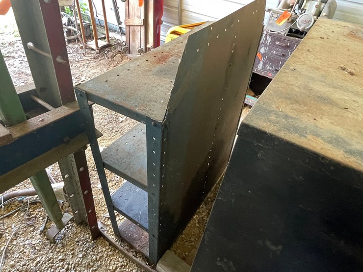 #3330-•-metal-shelving-unit-image-9