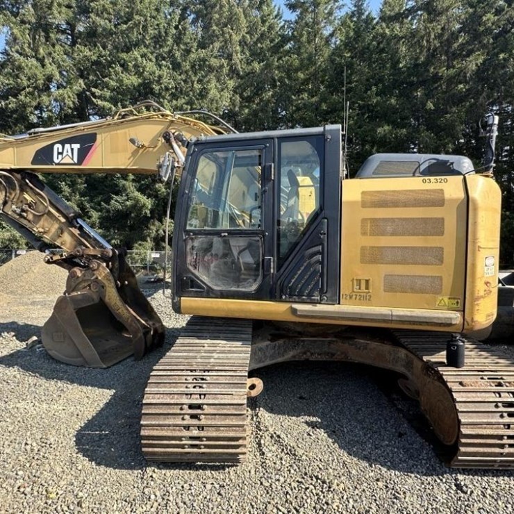 2014 CATERPILLAR 320