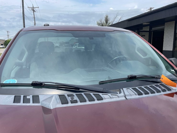 2016-ford-f150-xlt-image-16