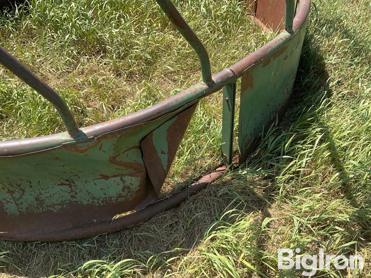 round-bale-feeder-image-14