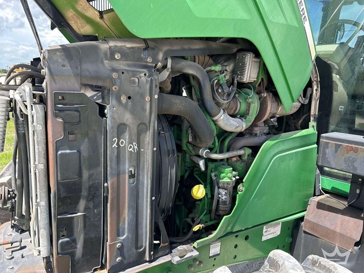2014-john-deere-6125m-image-9