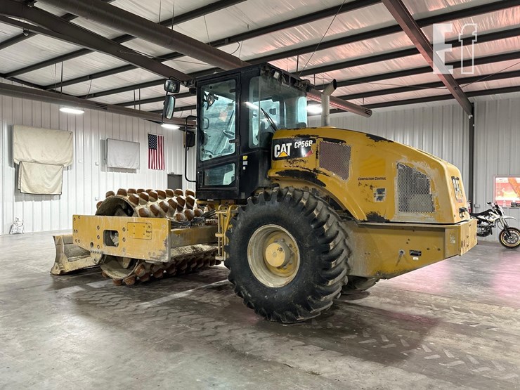 2019-caterpillar-cp56b-image-4