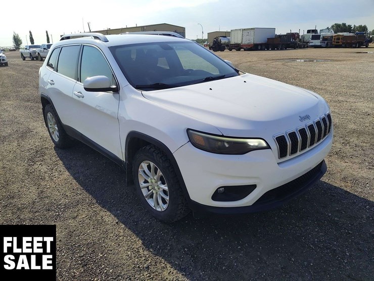 2019-jeep-cherokee-image-2