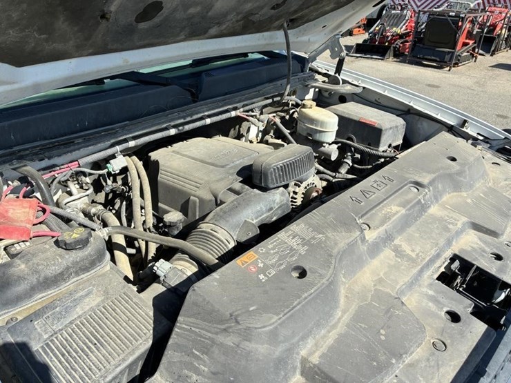 2012-gmc-sierra-2500-image-11
