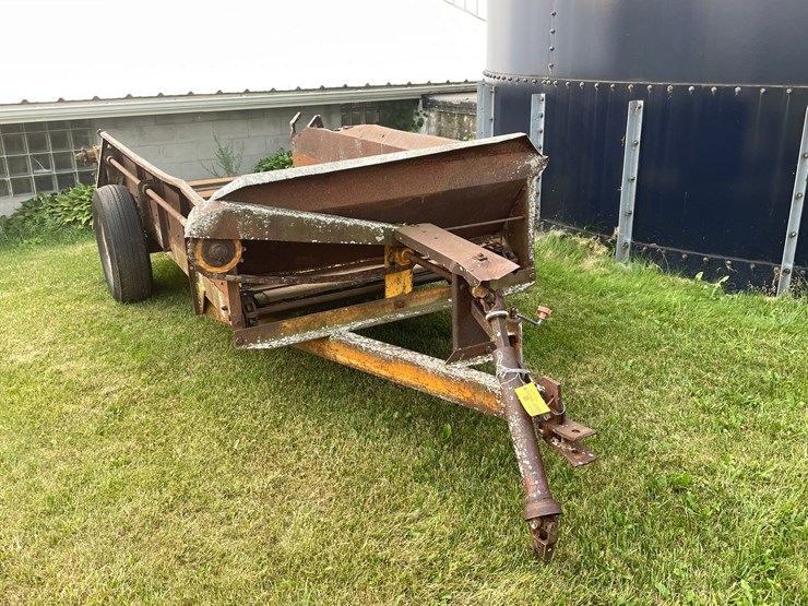 #2265-•-spreader-wagon-image-2