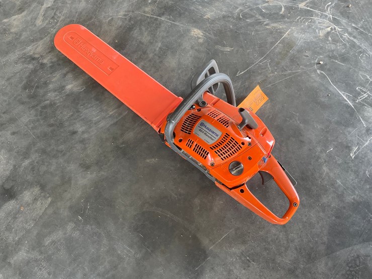 #5822-•-2019-husqvarna-460-rancher-chainsaw-image-1