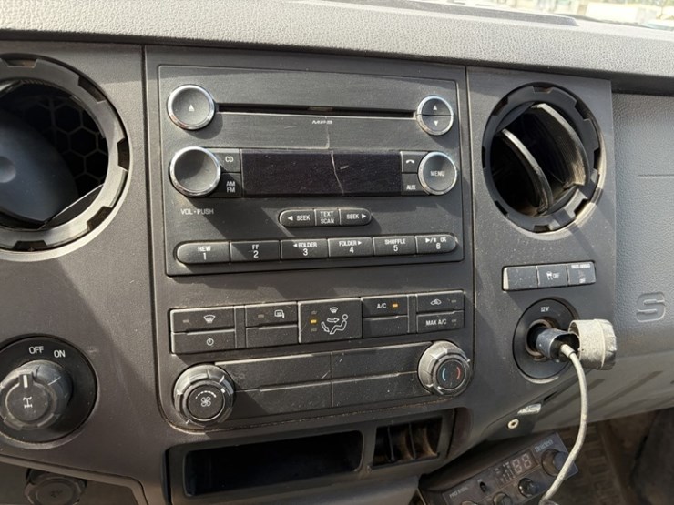 2011-ford-f250-sd-image-33