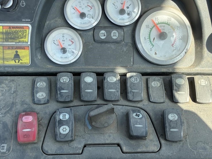 2008-caterpillar-430e-image-36