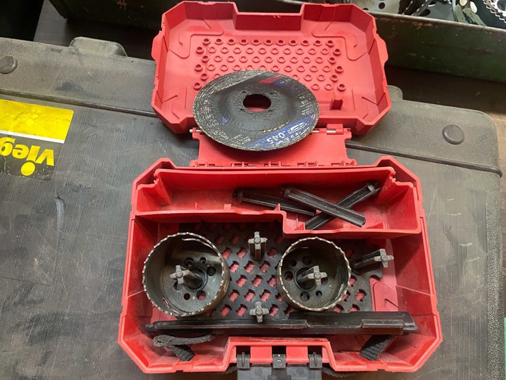 #4063-•-assorted-hole-saws-image-3
