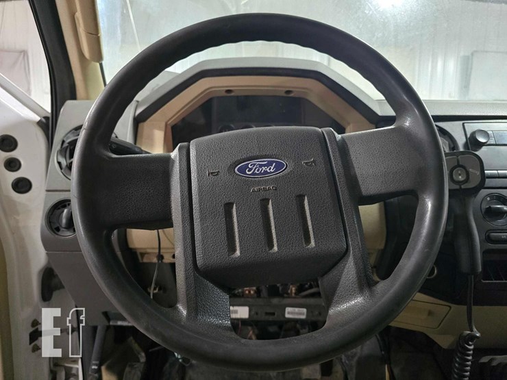 2008-ford-f550-image-10