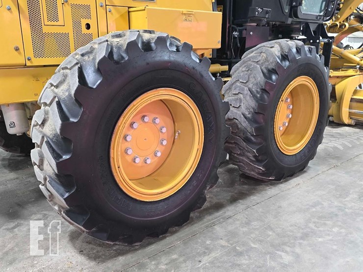 2021-caterpillar-120-image-33
