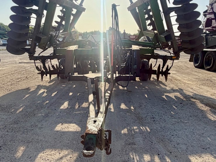 john-deere-630-image-2