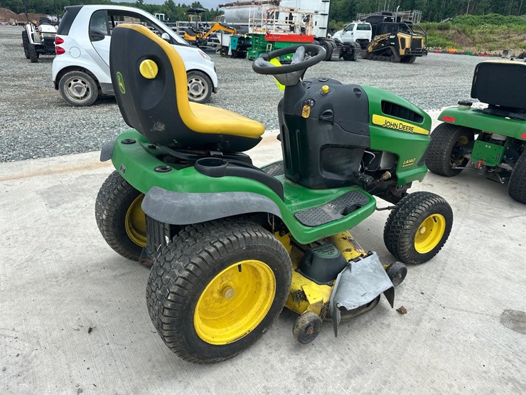 john-deere-la140-image-5