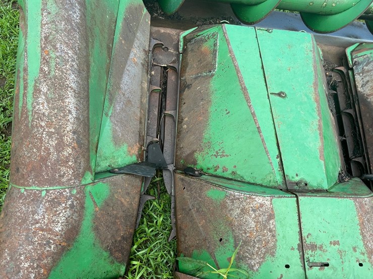 #1935-•-john-deere-(4)-row-corn-head-image-17