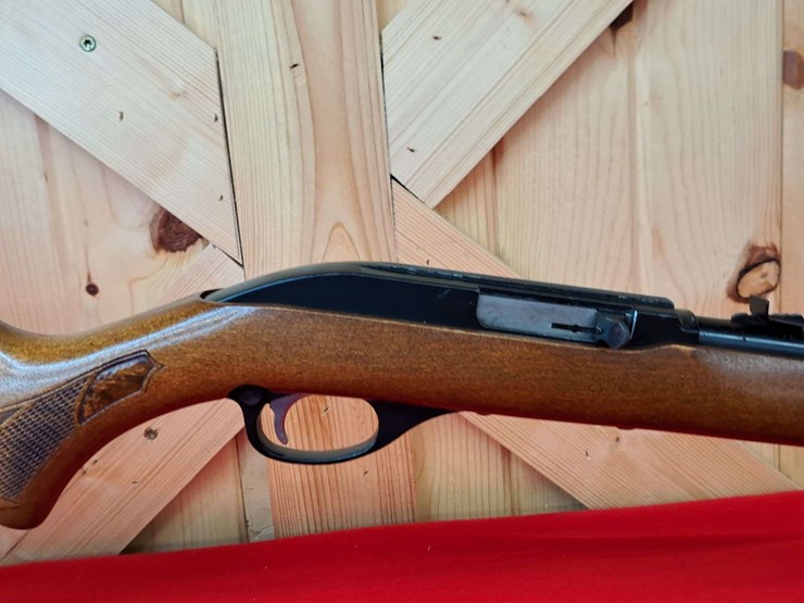 glenfield-.22-model-60-23320910-marlin-glenfield-model-60-.22-lr-semiauto-rifle-image-11